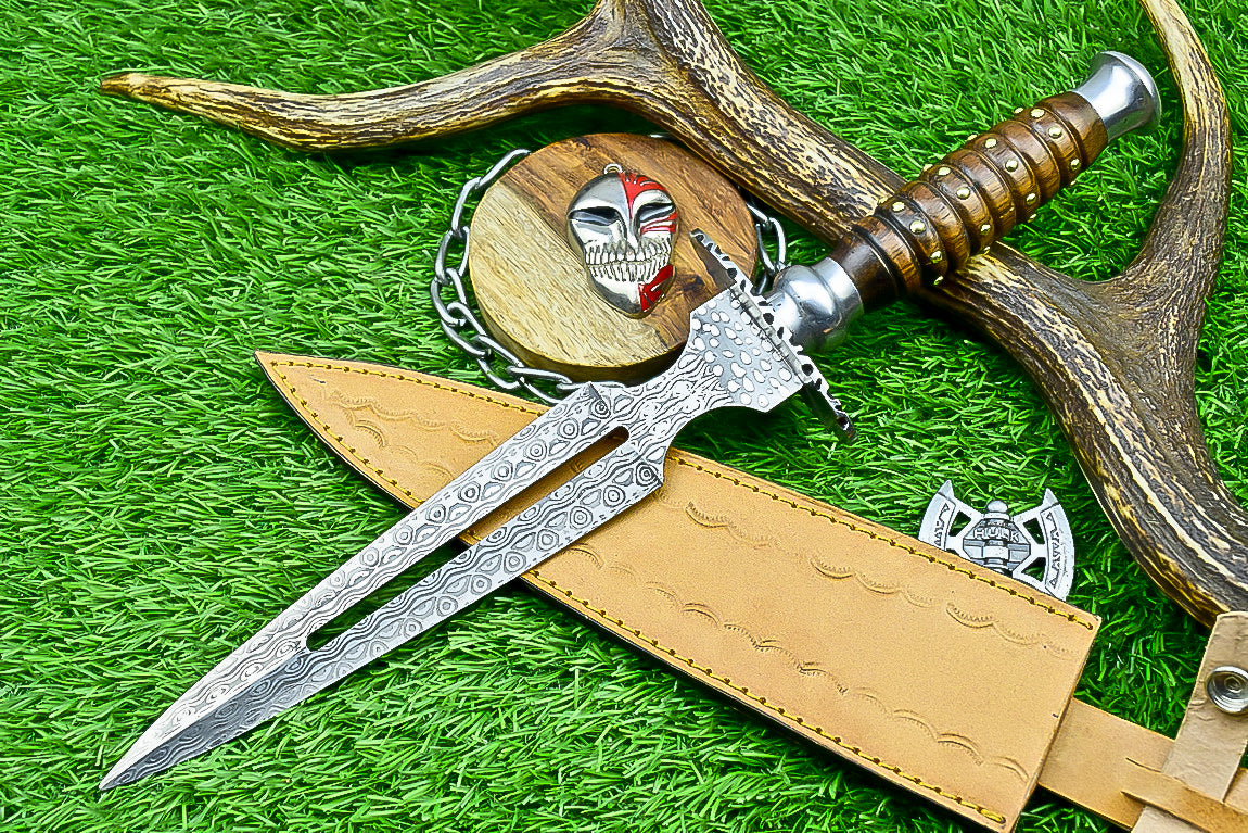 Damascus Steel Double Blade Fantasy Dagger with Leather Sheath and Bleach Mask Keychain | SN-787