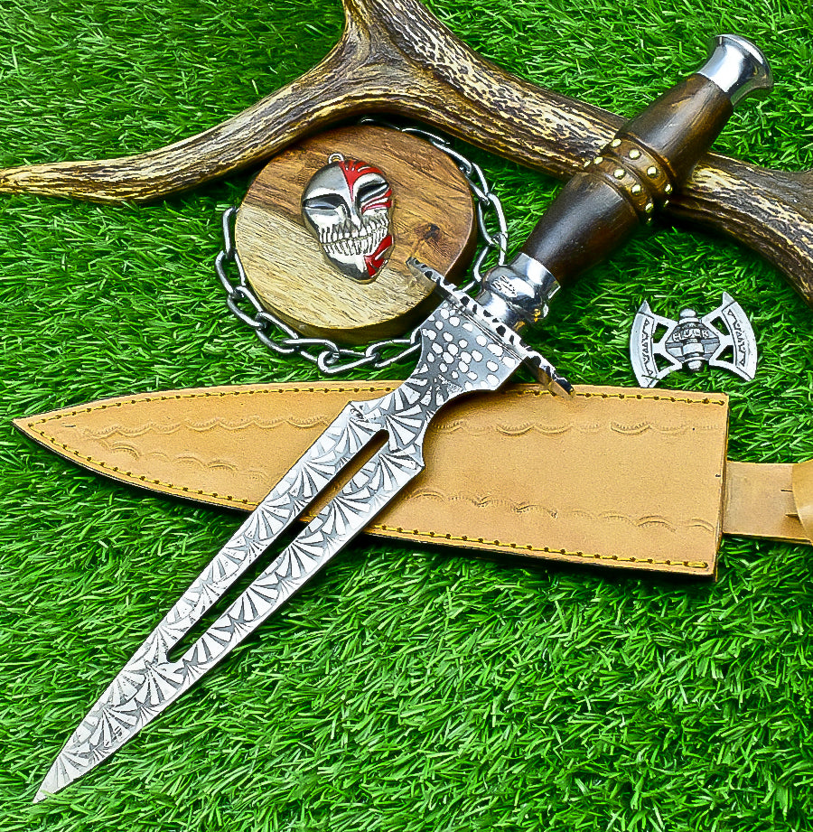 Damascus Steel Double Blade Fantasy Dagger with Leather Sheath and Bleach Mask Keychain | SN-794