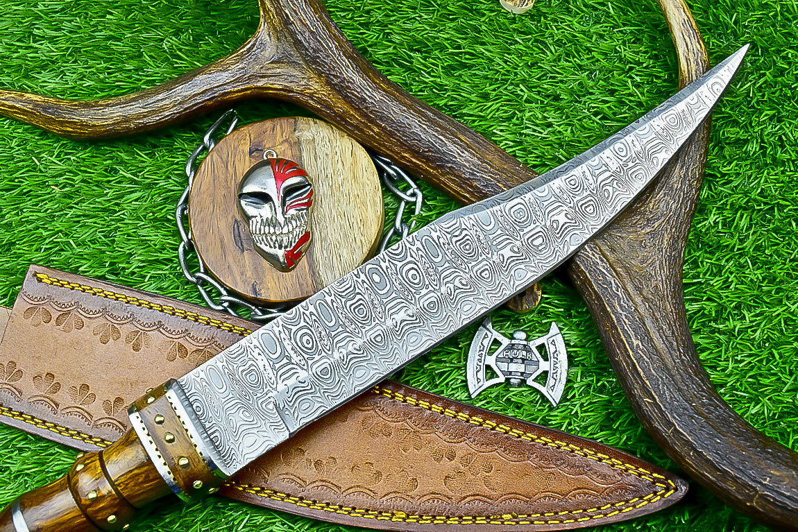18.5" Custom Hand forged J2 Steel Blade , Engraved Bowie Knife – Natural Wood Handle | Hand-Forged Collectible Knife | UN-9500