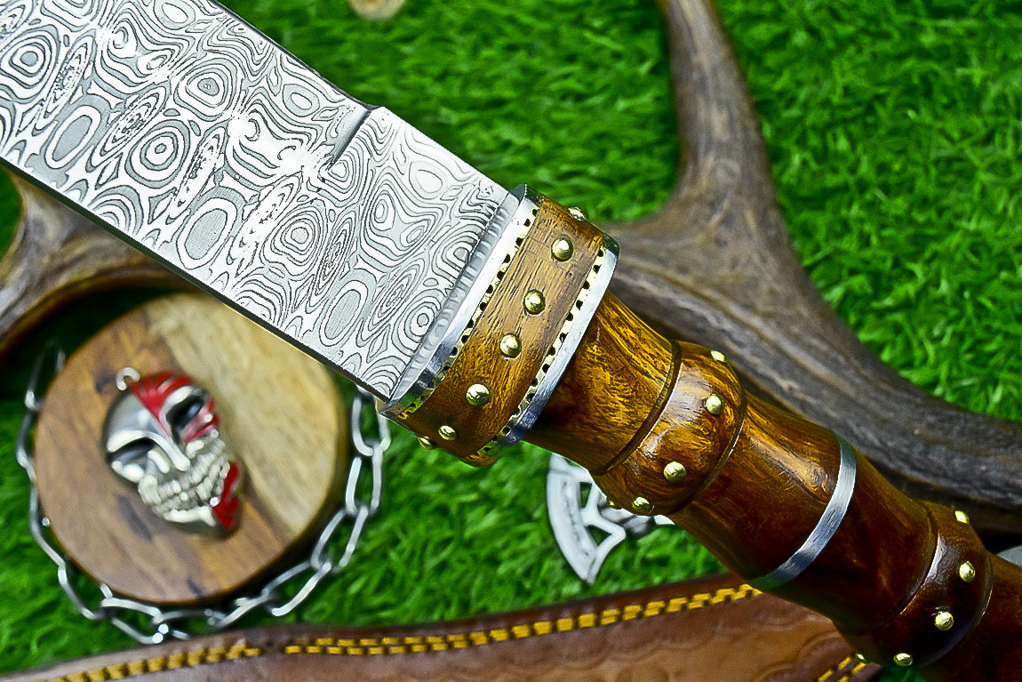 18.5" Custom Hand forged J2 Steel Blade , Engraved Bowie Knife – Natural Wood Handle | Hand-Forged Collectible Knife | UN-9500