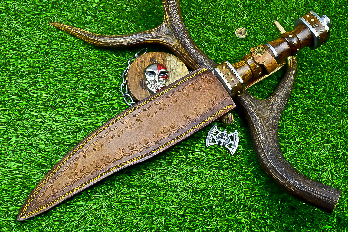 18.5" Custom Hand forged J2 Steel Blade , Engraved Bowie Knife – Natural Wood Handle | Hand-Forged Collectible Knife | UN-9500