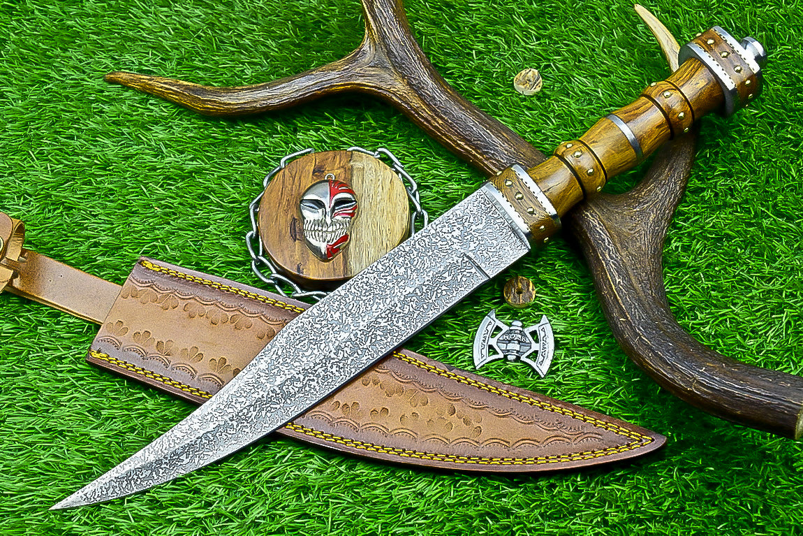 18.5" Custom Hand forged J2 Steel Blade , Engraved Bowie Knife – Natural Wood Handle | Hand-Forged Collectible Knife