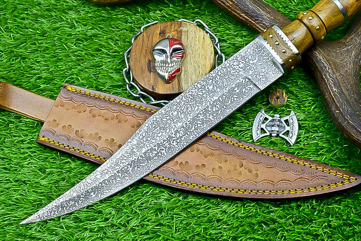 18.5" Custom Hand forged J2 Steel Blade , Engraved Bowie Knife – Natural Wood Handle | Hand-Forged Collectible Knife