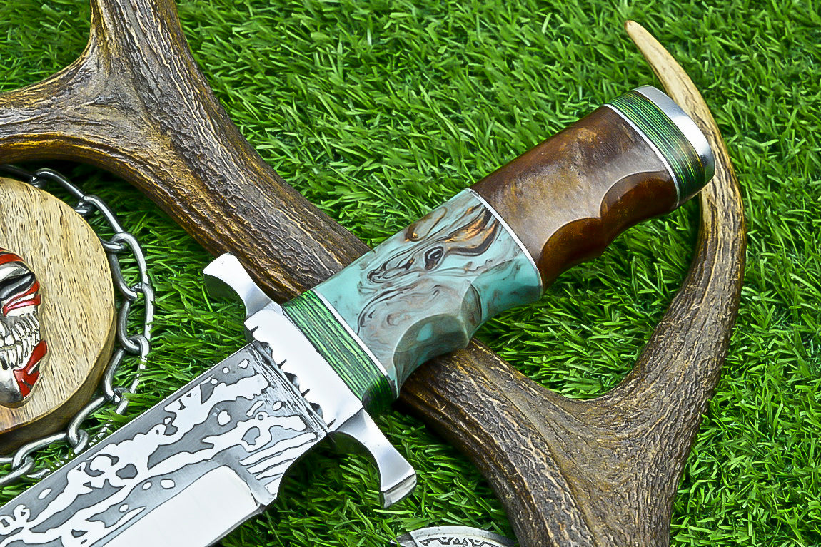 Custom Handmade Damascus Steel Bowie Knife with Turquoise and Walnut Handle | UN-8215