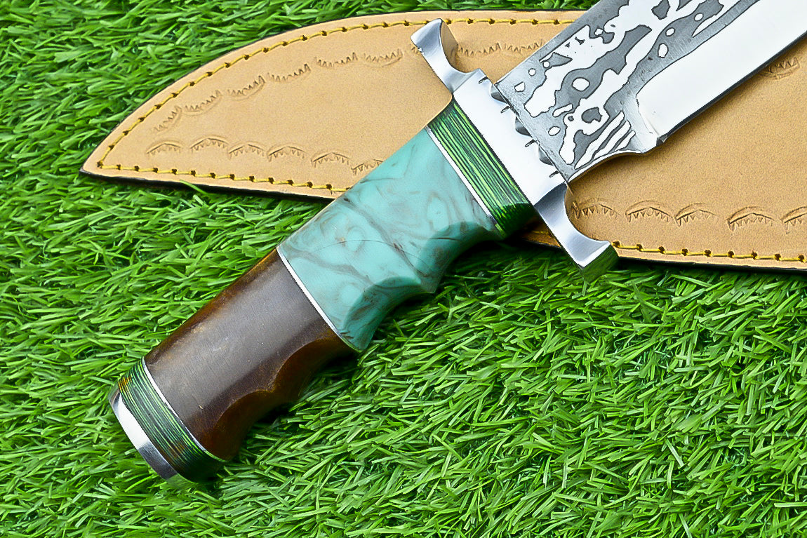 Custom Handmade Damascus Steel Bowie Knife with Turquoise and Walnut Handle | UN-8215