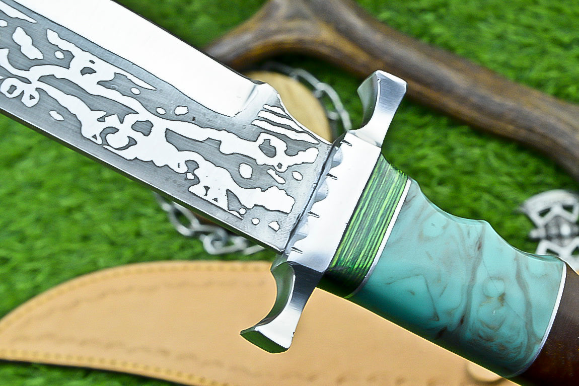 Custom Handmade Damascus Steel Bowie Knife with Turquoise and Walnut Handle | UN-8215