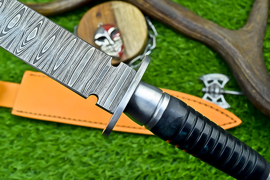 Custom Hand-Forged Damascus Steel Dagger with Black Micarta Handle and Full Tang | UN-8370