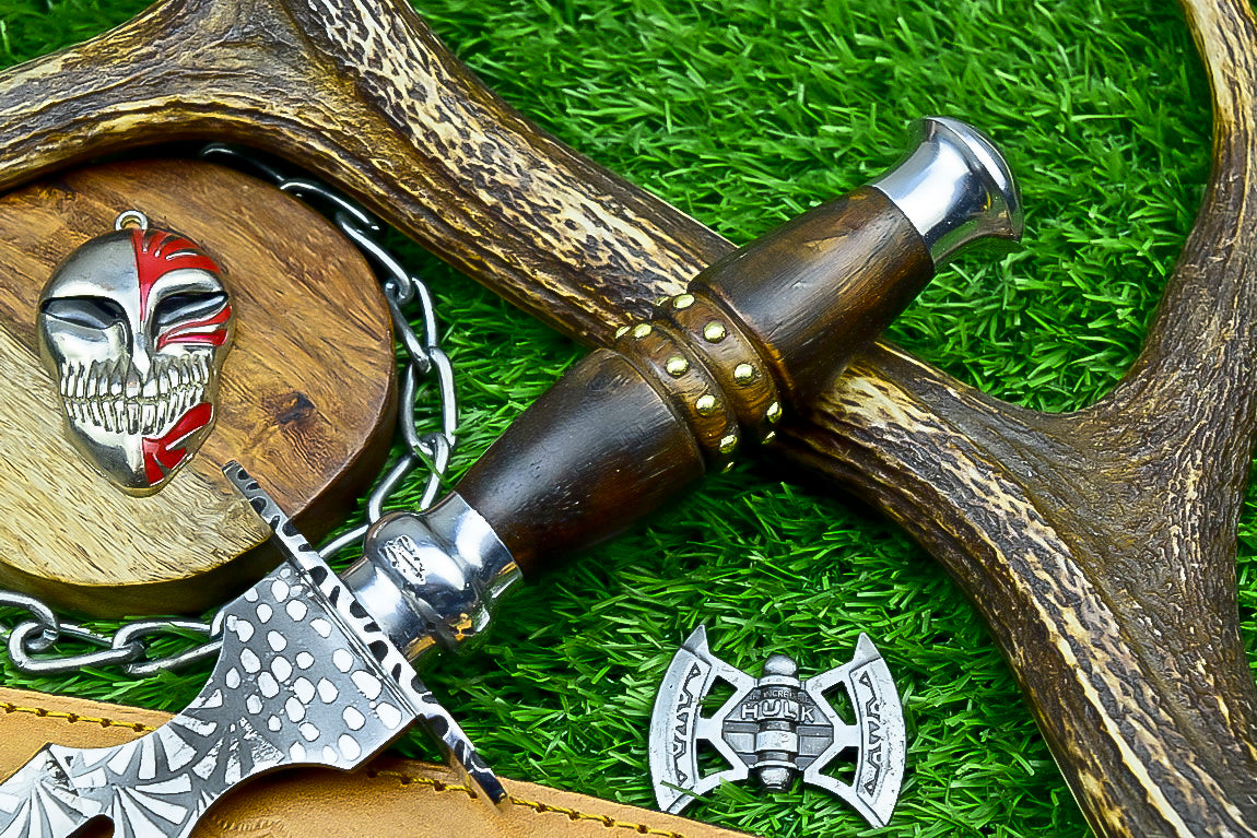 Damascus Steel Double Blade Fantasy Dagger with Leather Sheath and Bleach Mask Keychain | SN-794