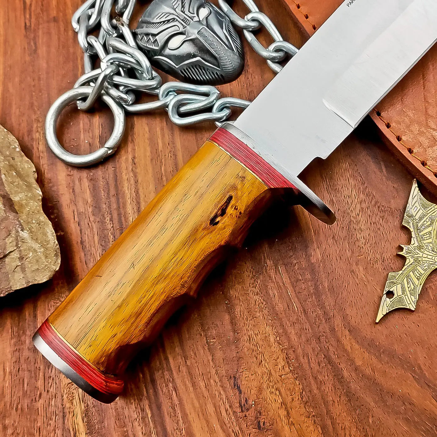 Damascus steel hunting knife SHKWORKS