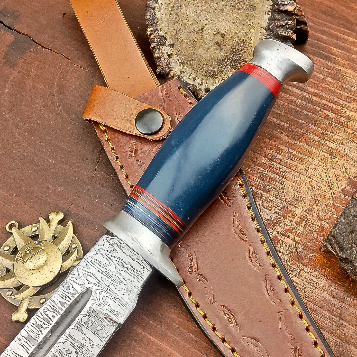 Handmade Damascus Steel Hunting Knife with Blue & Red Striped Handle