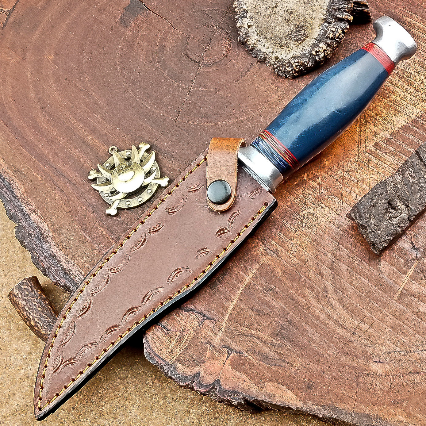 Handmade Damascus Steel Hunting Knife with Blue & Red Striped Handle