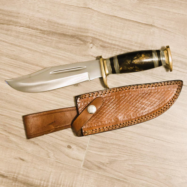 The Ultimate Full Tang Hunting & Survival Knife with Premium Leather Sheath