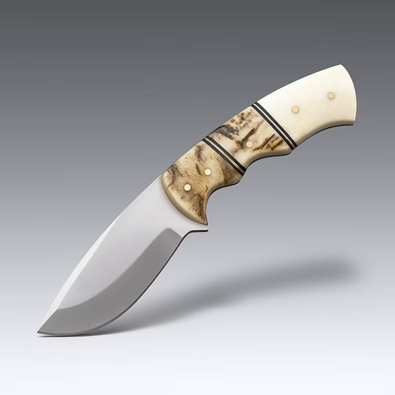 Classic Fixed Blade Hunting Knife - Full Tang with Leather Sheath