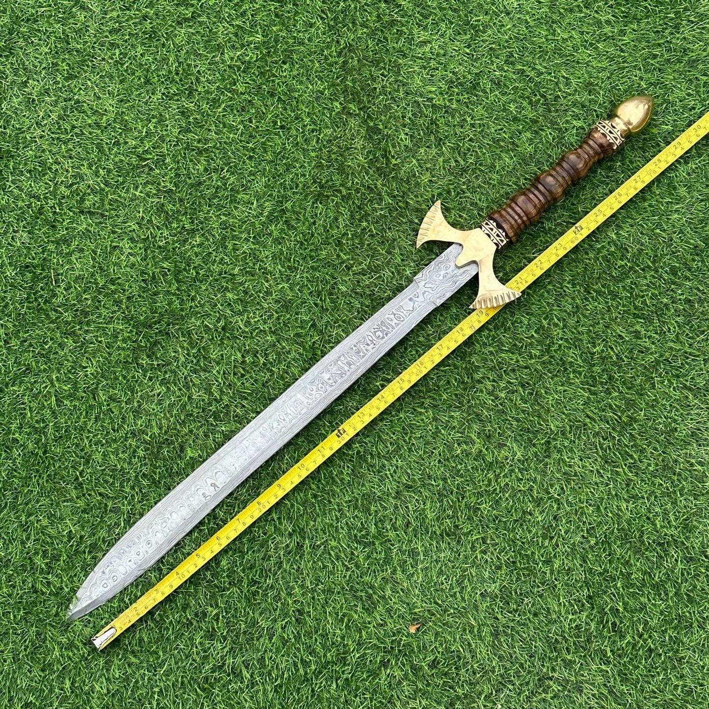 Beautiful Handmade Damascus Steel 30" Combat Hunting Sword , Long Sword, Double Edge Sword, Viking sword, Gift for Groomsmen, Wedding Gift.