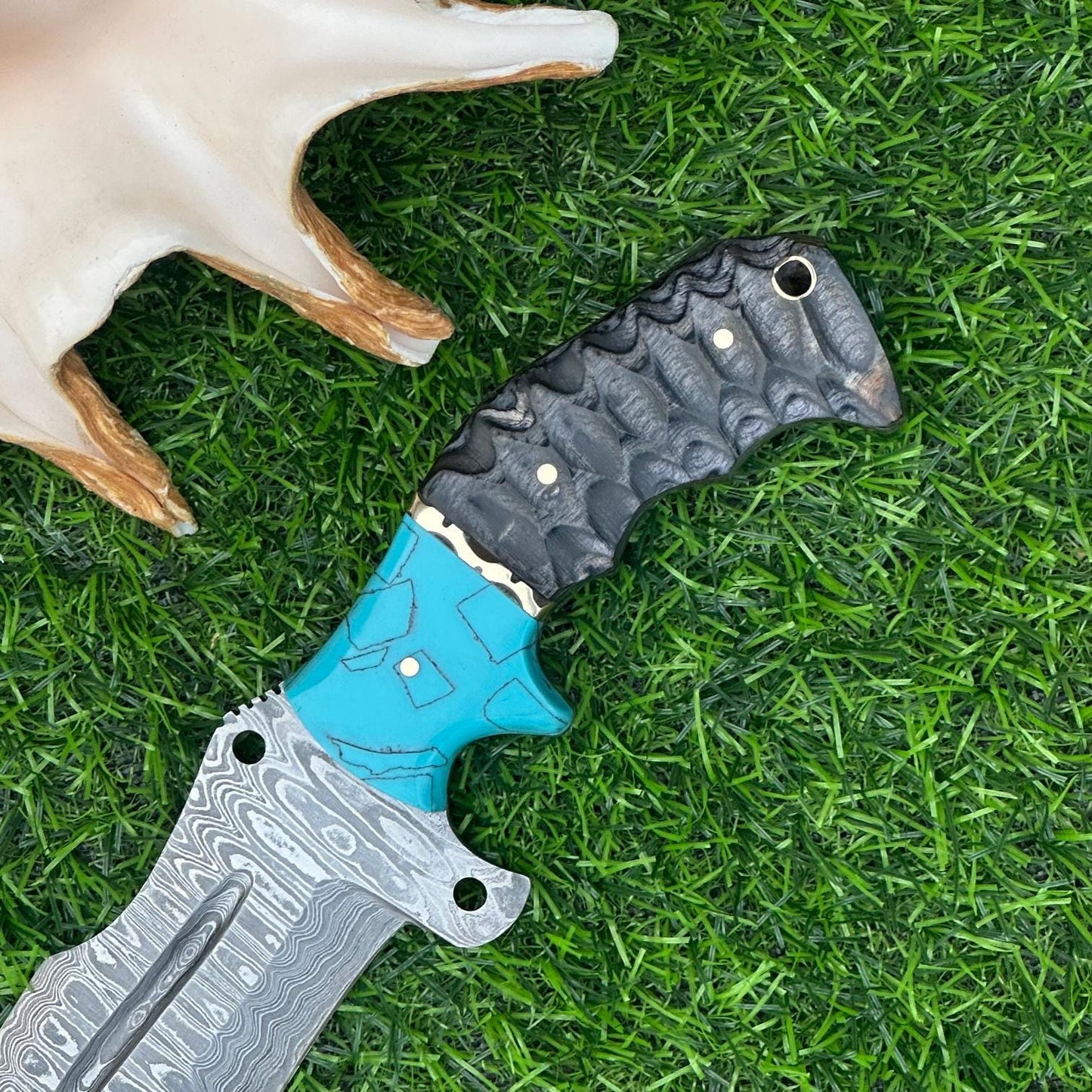 Handcrafted 10" Damascus Tracker Knife – Unique Wood & Resin Handle with Intricate Engraving, Christmas Gift, Fathers day gift, gift for him