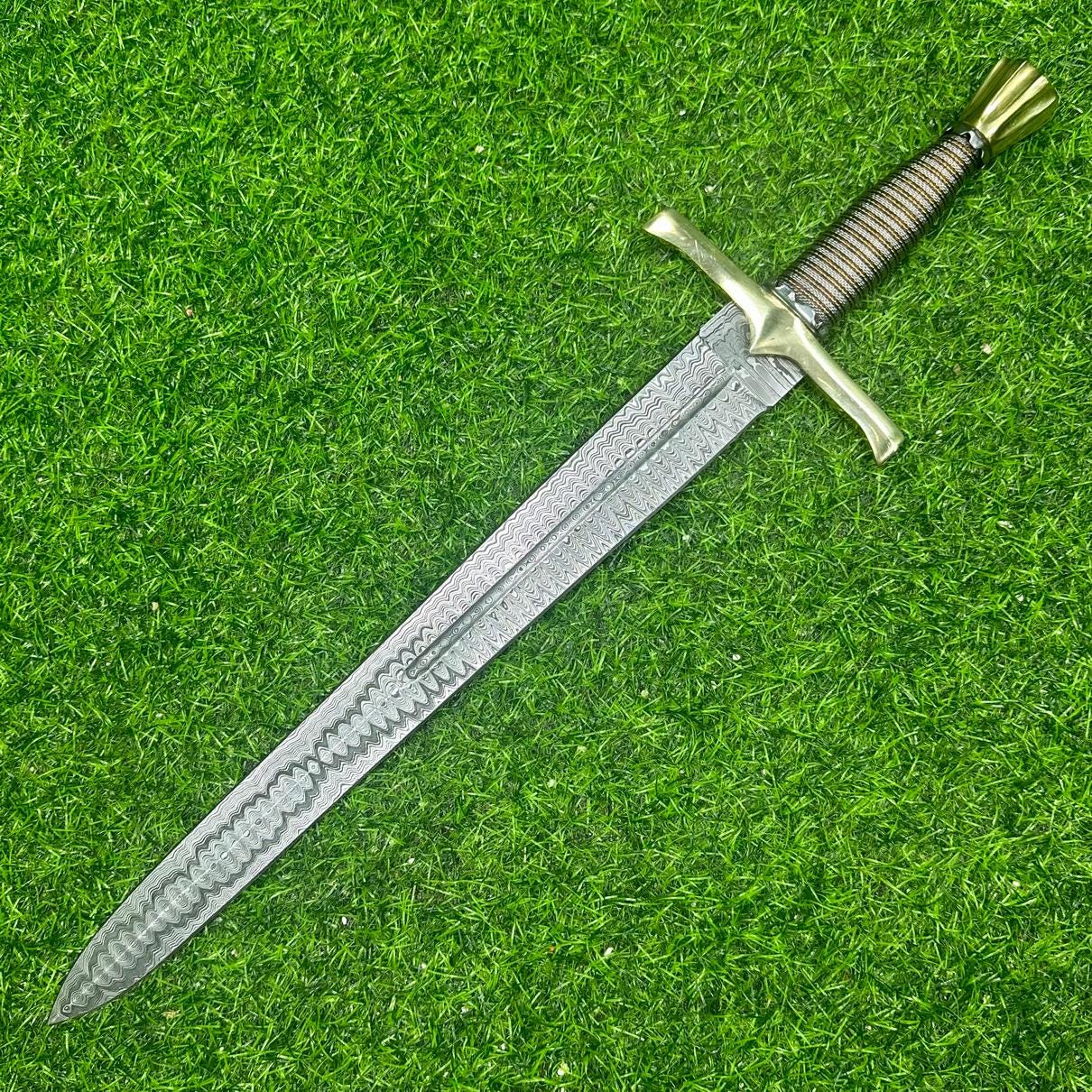 Exquisite 22" Handmade Damascus Steel Sword Double Edge Sword, Sword Real, for Viking, Gift for Groomsmen, Wedding Gift. Christmas Gift,