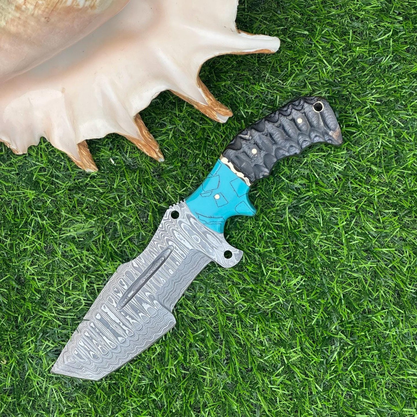 Handcrafted 10" Damascus Tracker Knife – Unique Wood & Resin Handle with Intricate Engraving, Christmas Gift, Fathers day gift, gift for him