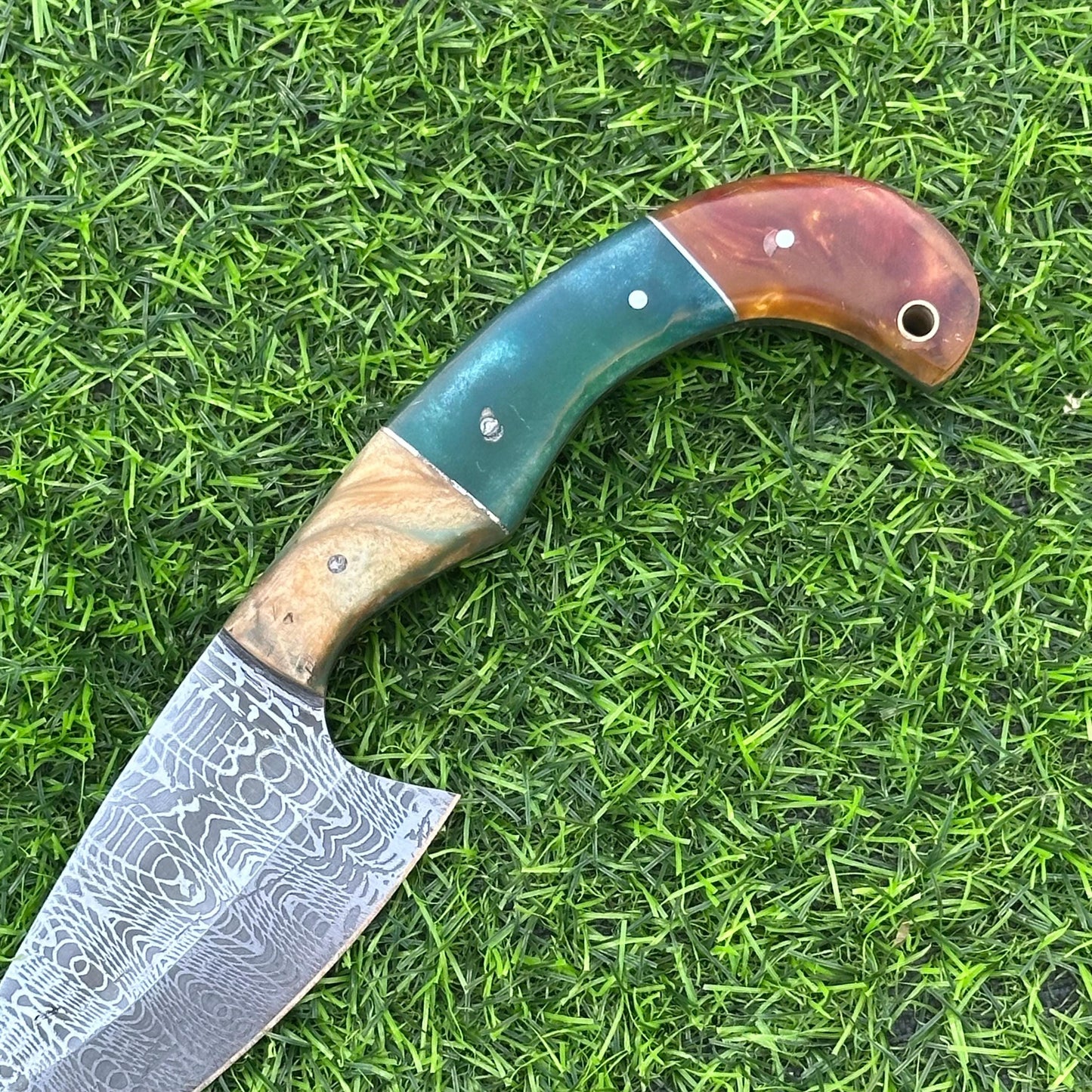 Handmade J2 Steel Etched Blade Hunting Knife – 9" Overall, Resin Handle, Leather Sheath, Perfect for Hunting, Camping, Outdoor & Collectors