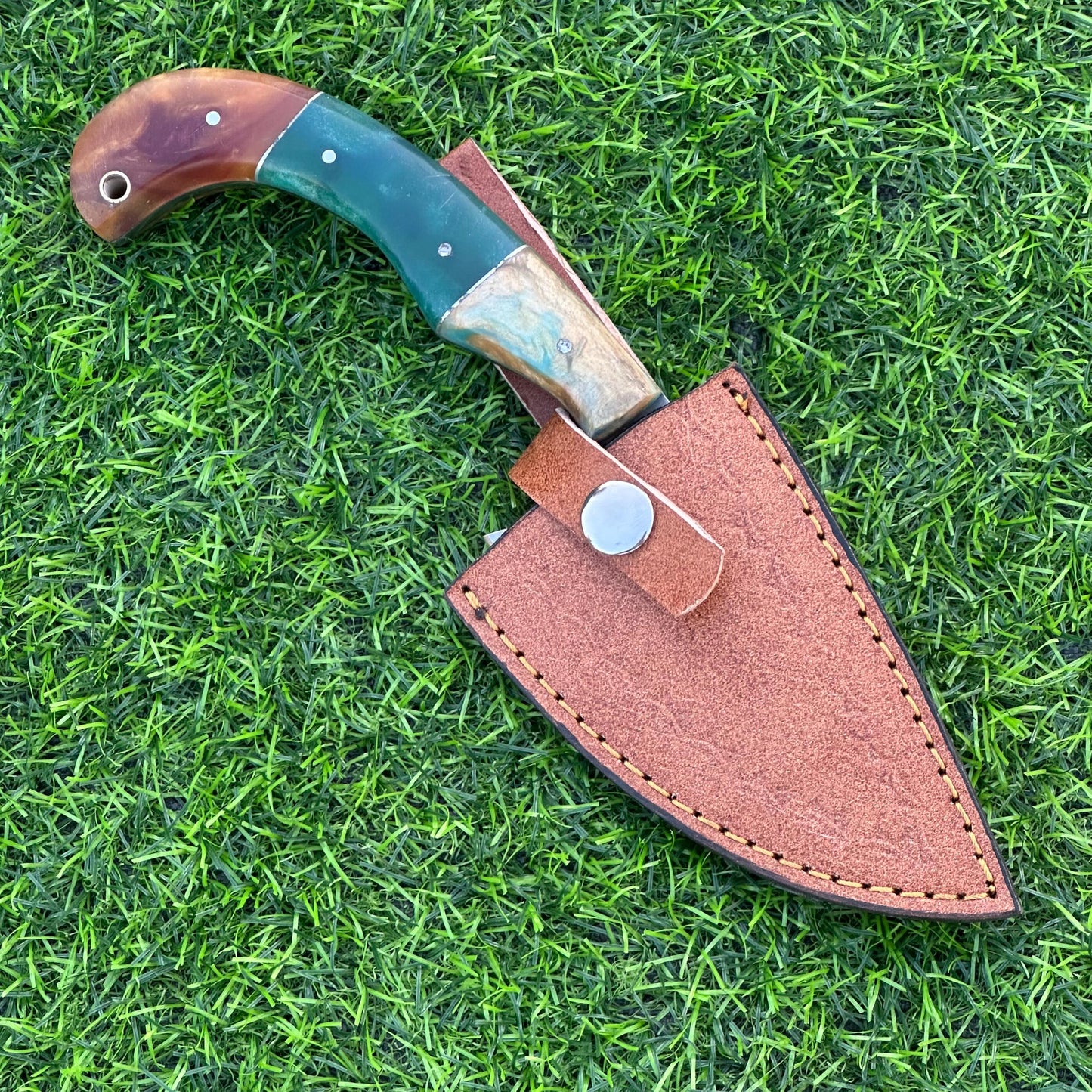 Handmade J2 Steel Etched Blade Hunting Knife – 9" Overall, Resin Handle, Leather Sheath, Perfect for Hunting, Camping, Outdoor & Collectors