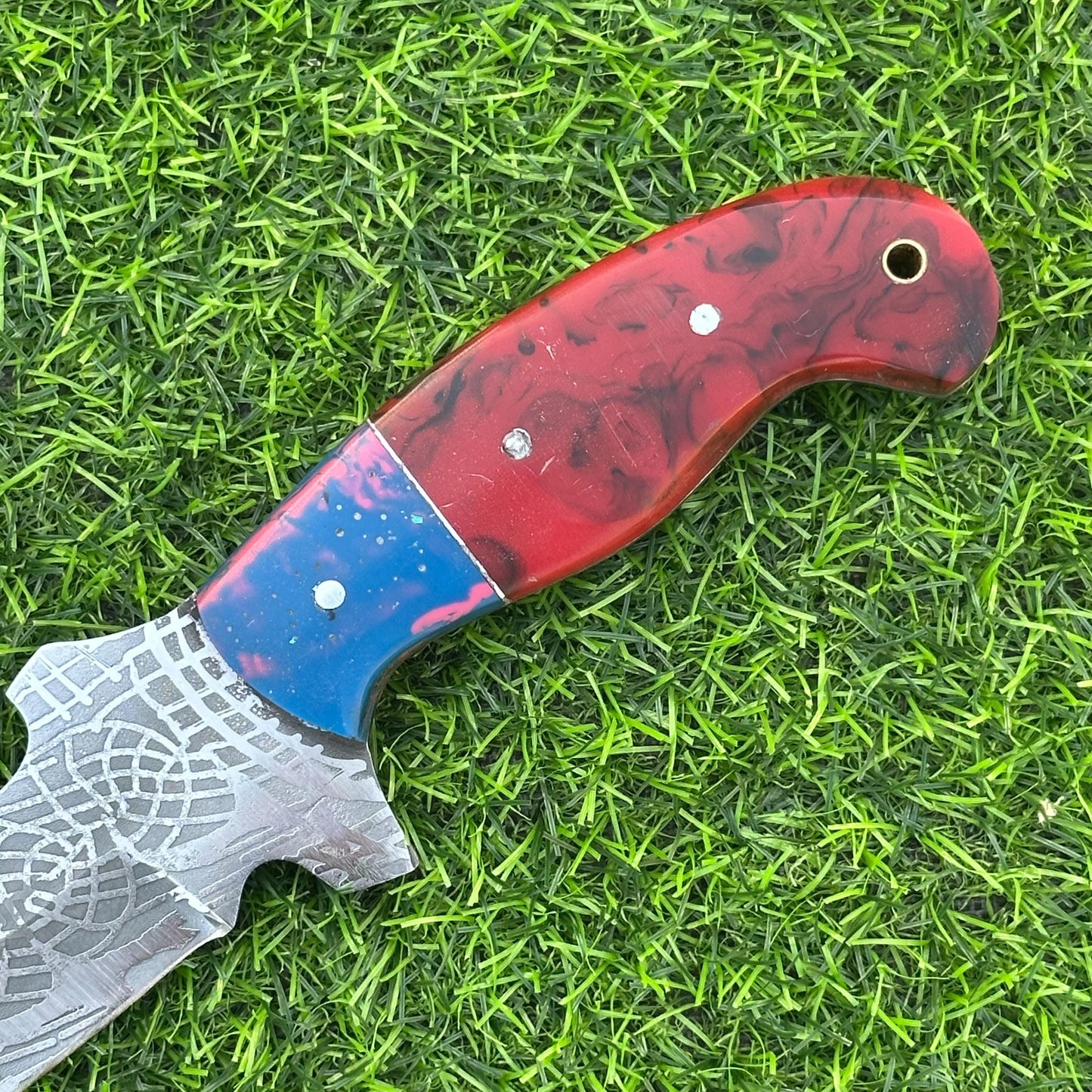 Handmade J2 Steel Etched Blade Hunting Knife – 11" Overall, Resin Handle, Leather Sheath, Perfect for Hunting, Camping, Outdoor & Collectors