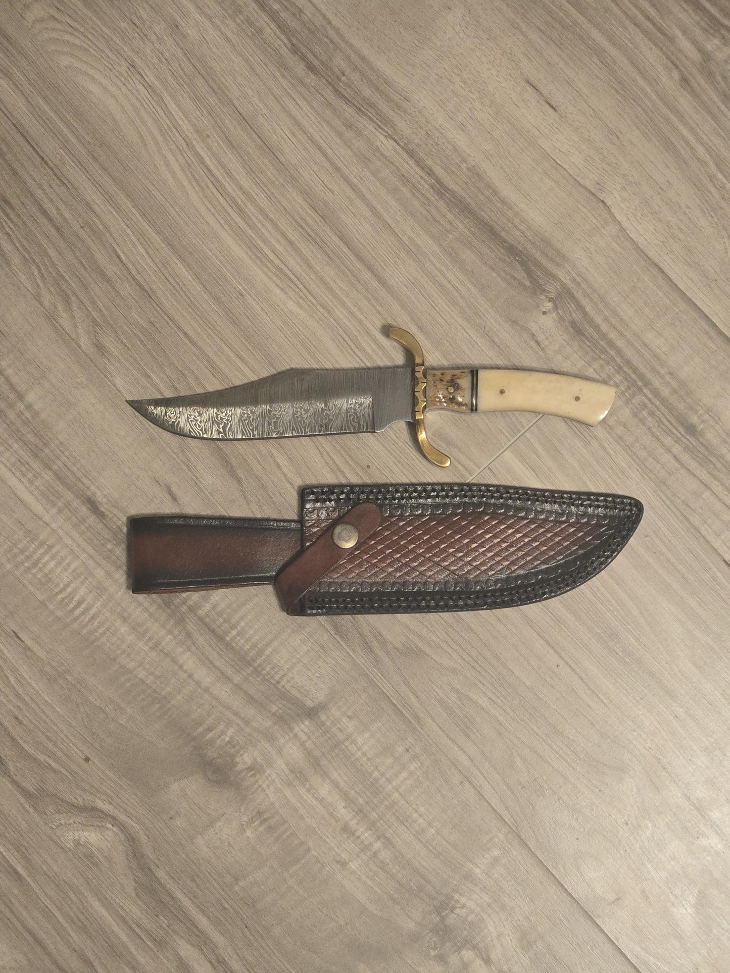 Damascus Bowie Knife 12" Handcrafted Stag Horn Handle Steel Guard – Hunting, Camping & Collector’s Blade