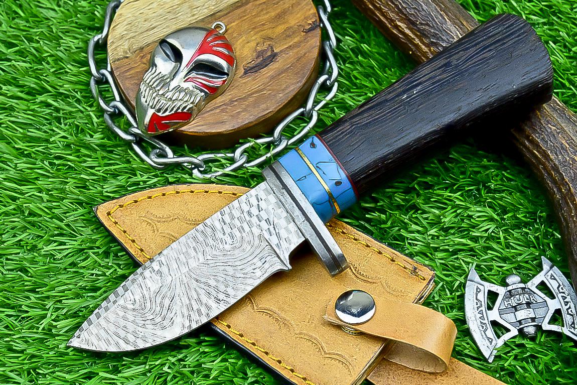 Handmade Damascus Steel Blade Hunting Knife 8.5" Overall, Skinning Knife, Leather Sheath, Perfect for Hunting, Camping, Outdoor & Collectors