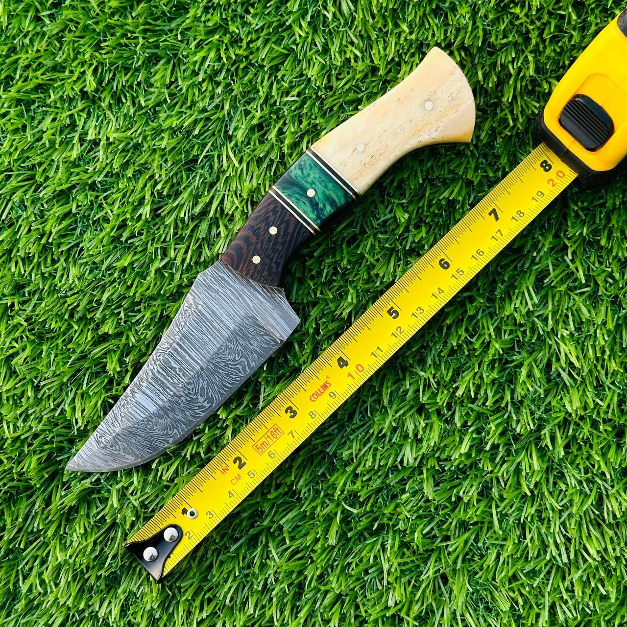 Hunting Knife Handmade Damascus Steel Skinning Blade 8.5" with Leather Sheath for Camping Outdoor Collectors