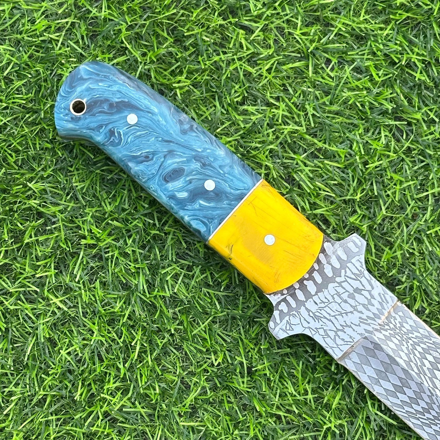 12" Handmade J2 Steel Etched Blade Bowie Hunting Knife – Resin Handle, Leather Sheath, Perfect for Hunting, Camping, Outdoor & Collectors