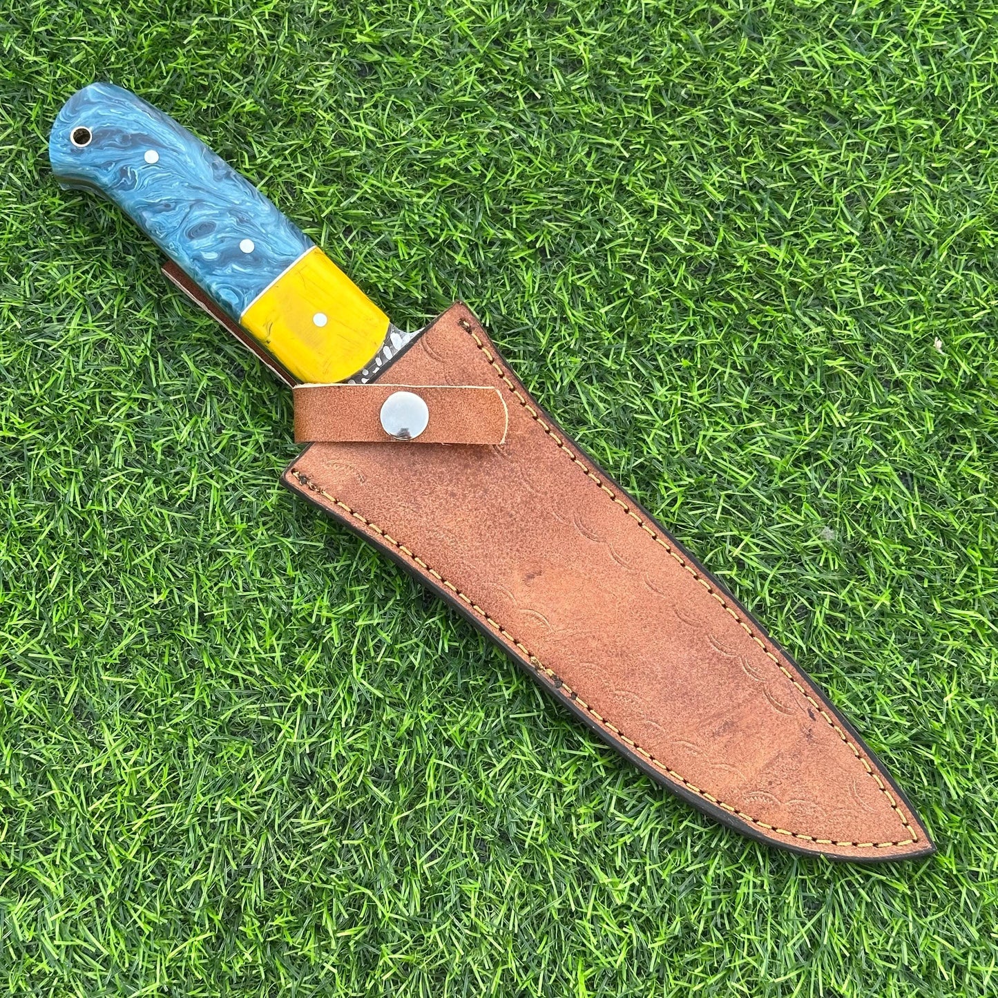 12" Handmade J2 Steel Etched Blade Bowie Hunting Knife – Resin Handle, Leather Sheath, Perfect for Hunting, Camping, Outdoor & Collectors