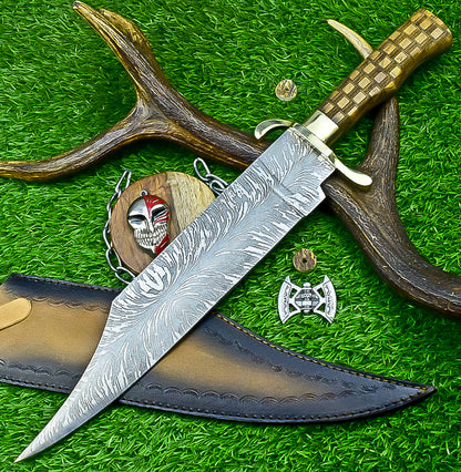 Compact Damascus Steel Fixed Blade Knife with Bone Handle and Star Pommel | UN-9481