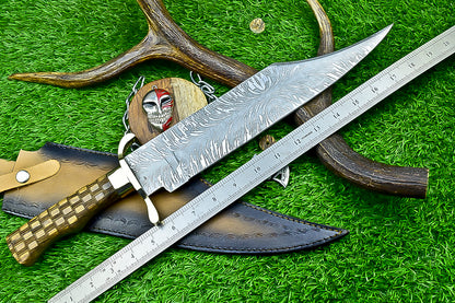 Compact Damascus Steel Fixed Blade Knife with Bone Handle and Star Pommel | UN-9481