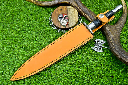 Custom Hand-Forged Damascus Steel Dagger with Black Micarta Handle and Full Tang | UN-8370